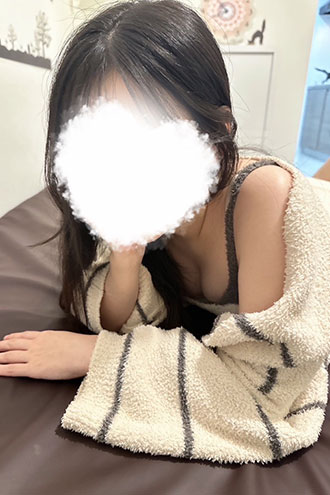 椎名ららか
